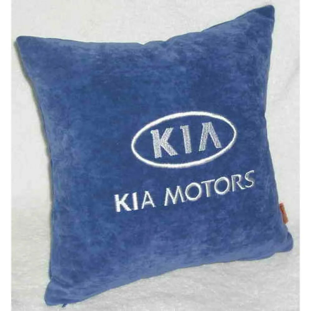 Подушки киа купить. Подушка в машину с логотипом Киа. Подушка с логотипом Kia. Логотип подушек синяя. Декоративная подушка с логотипом.