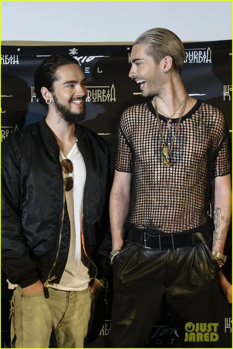 Tom and bill. Tom Kaulitz. Билл и том Каулитц. Билл и том Каулитц 2021. Bill Kaulitz 2014.