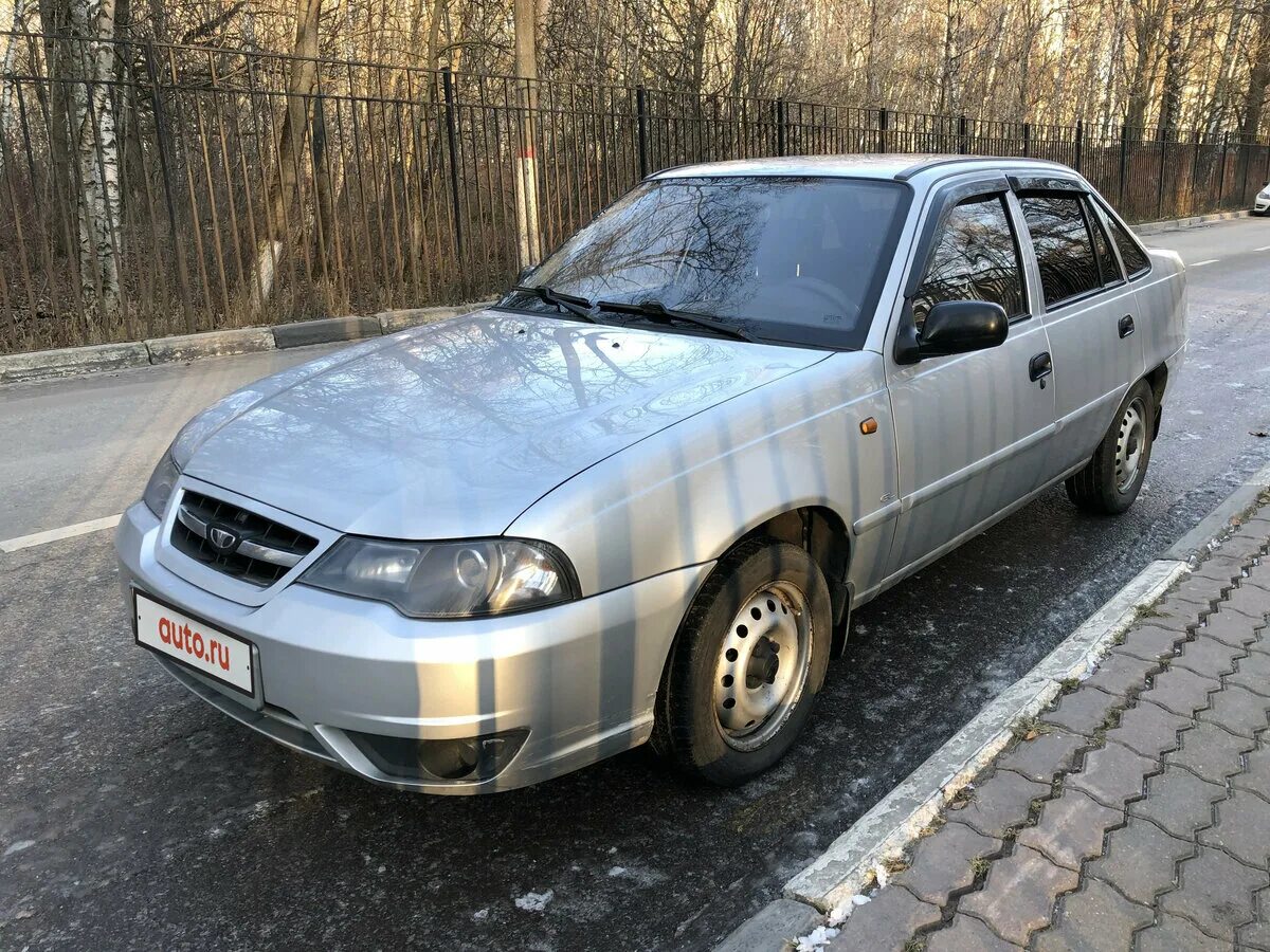 Нексия рестайлинг. Daewoo nexia 2005. Нексия 150 2011. Daewoo nexia 1995. Дэу нексия механика.
