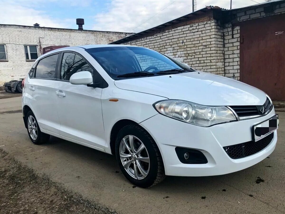 Хэтчбек 13. Chery very 2011 хэтчбек. Chery a13 1.5. Chery very, 2013. Chery a13 2008.