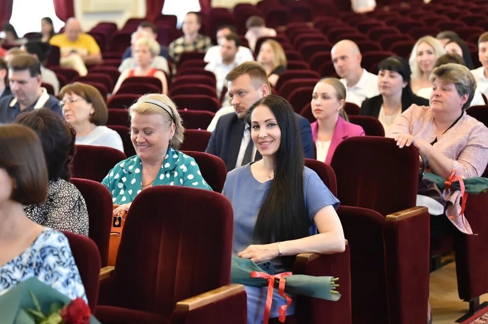 Новости абинска краснодарского. Новости абинска. Виноград кущевская. Новости абинска. Пожар в частном жилом доме.