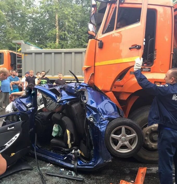 Чп в чехове. Чп в чехове. Пожар в бане. Чп в чехове. Упавшие деревья в чехове.