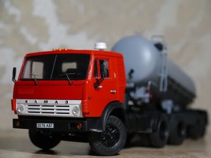 Камаз 54112 1 43