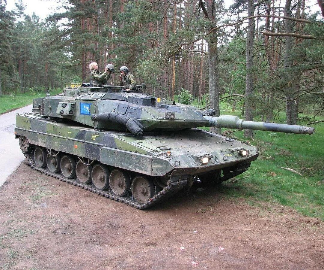 Strv 122b. Strv 122. Strv 122 танк. Танк Stridsvagn 122. Шведский танк Stridsvagn 122.