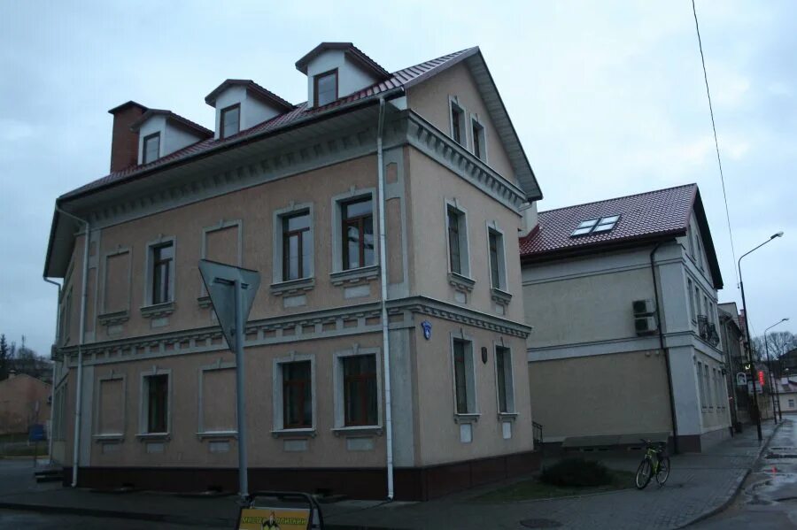 Купить недвижимость в гродно. Гродно дом. Гродно дома. Польский дом Гродно. Гродно дом в кольце.