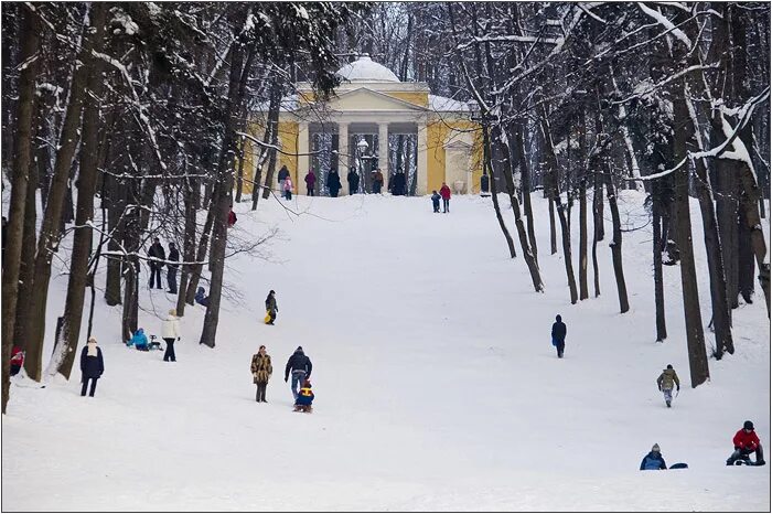 парк царицыно горки. парк царицыно горки. усадьба гребнево горки зимой. парк царицыно горка для тюбинга. парк царицыно горка для тюбинга.