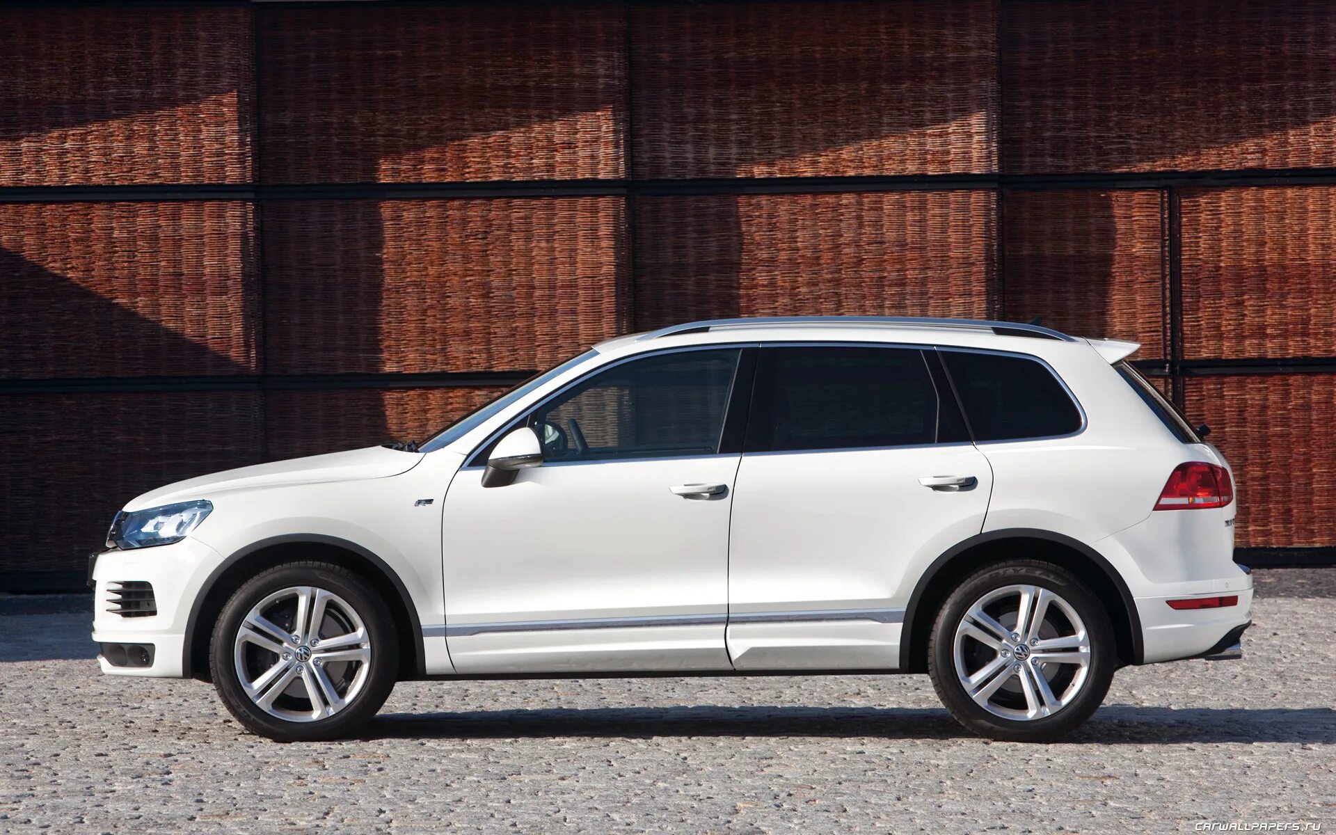 Volkswagen touareg 2015 r line. Volkswagen touareg 2 r-line. Volkswagen touareg 2010 r-line. Volkswagen touareg 2013 r line. Touareg r line.