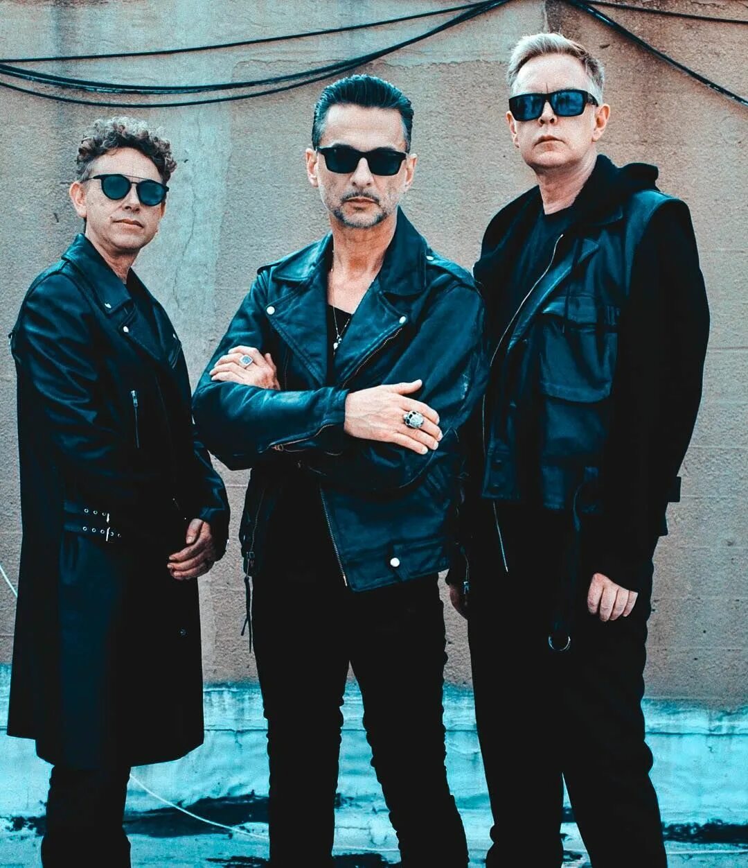 Депеш мод ин е. Группа depeche mode. группа depeche mode 2025. группа depeche mode фотосессия 2019. депеш мод 1998.