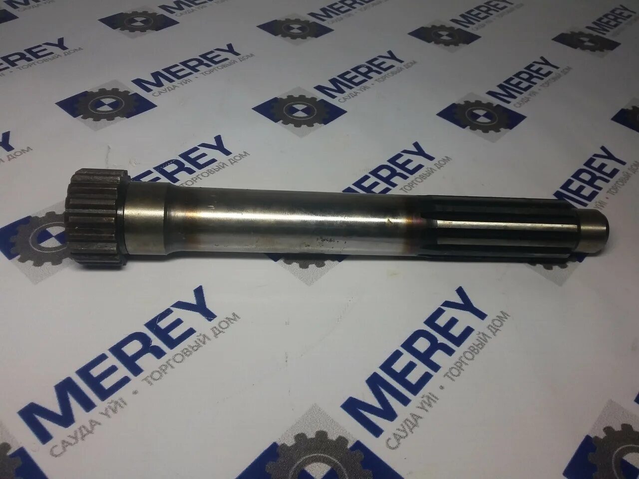 Вал первичный мтз 1523. Вал промежуточный мтз 1221. Вал промежуточный кпп мтз 1221. 85-1601215 вал вилок включения. Вал мтз 1221.