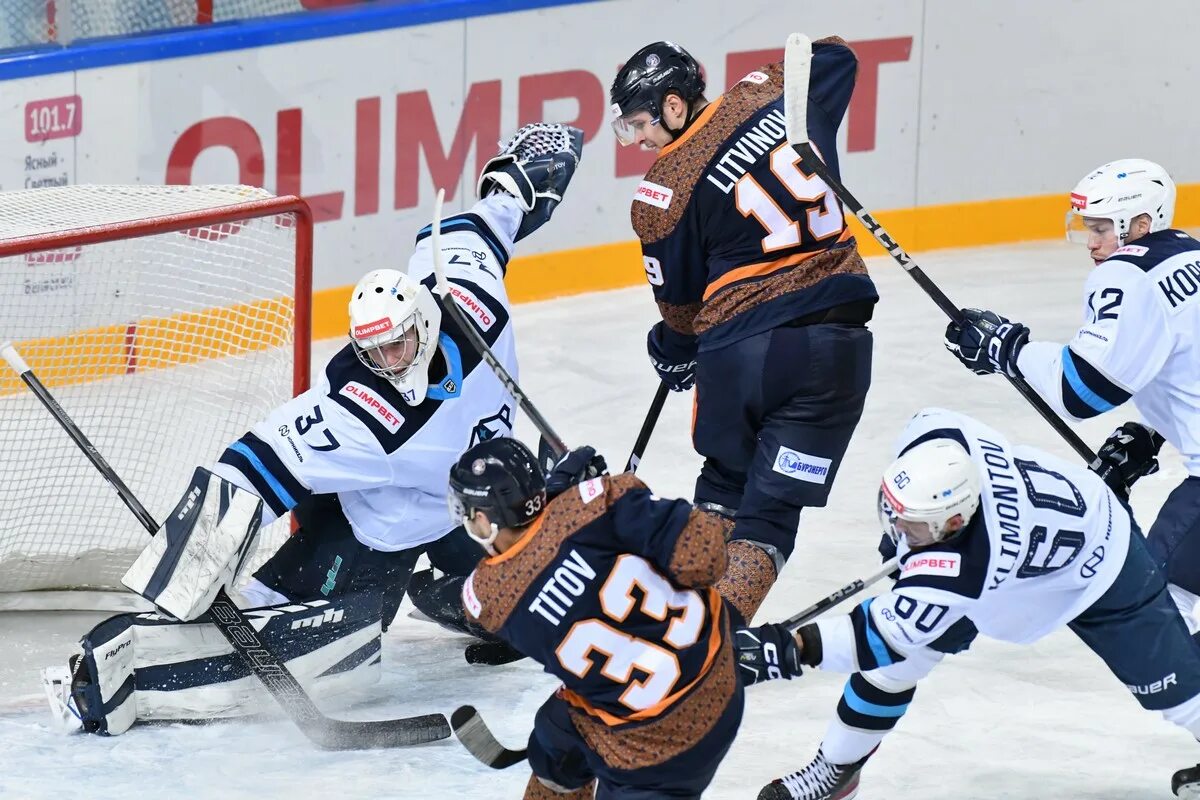 вхл южный урал орск. южный урал зауралье. южный урал хоккейный клуб. южный урал орск. логотип хк ариада акпарс.