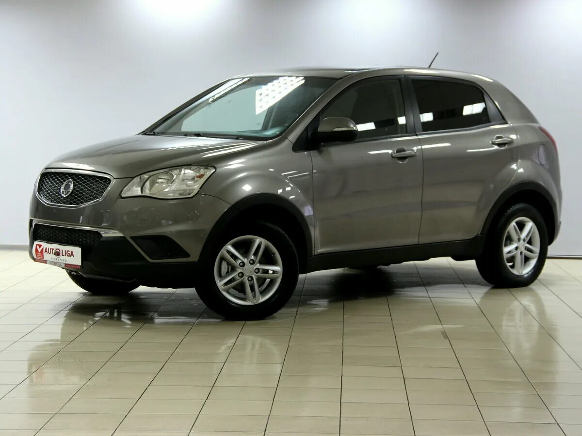 SSANGYONG Actyon 2011. SSANGYONG Actyon II, 2011. SSANGYONG Actyon 2 2013. Саньенг коричневый.