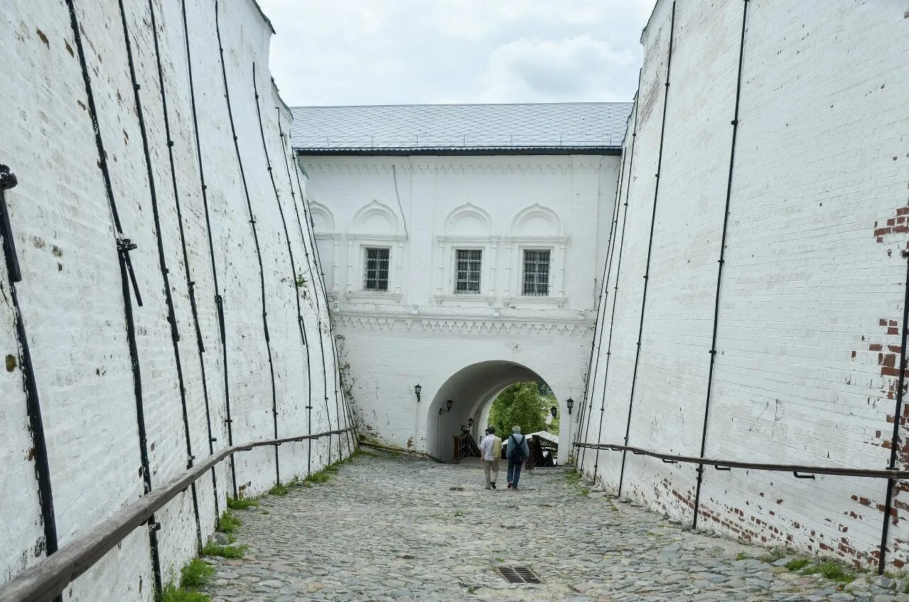 Тобольск вид кремль и иртыш. Тобольский кремль тобольск. Тобольск подсмотрено. Тобольск 2005 год. Тобольск кремль.