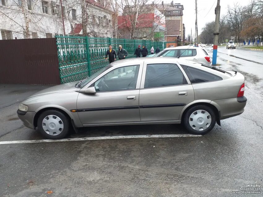 Опель вектра б 1. Opel vectra 1998 седан. Opel vectra 2000 2. Авито бу опель вектра. Opel signum 2004.