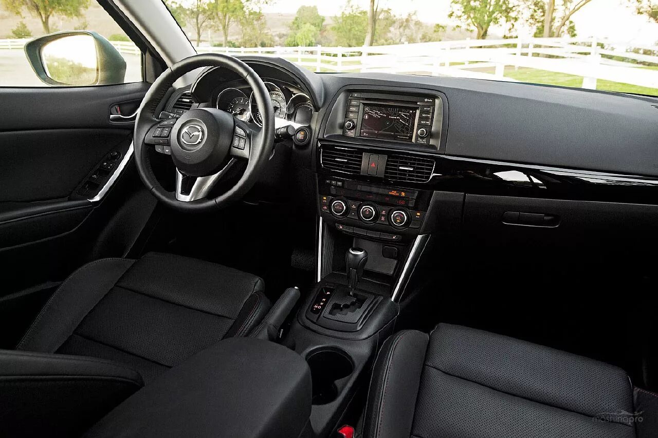 Сх 5 механика. Mazda CX 5 салон. Mazda CX 5 2012 салон. Мазда cx5 2012 салон. Mazda CX 5 2011 салон.