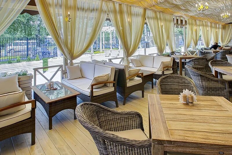 Ресторан веранда обнинск свадьбы. Ресторан триумф плаза обнинск веранда. Отель империал подмосковье обнинск. Ресторан воронеж веранда. Ресторан веранда обнинск.