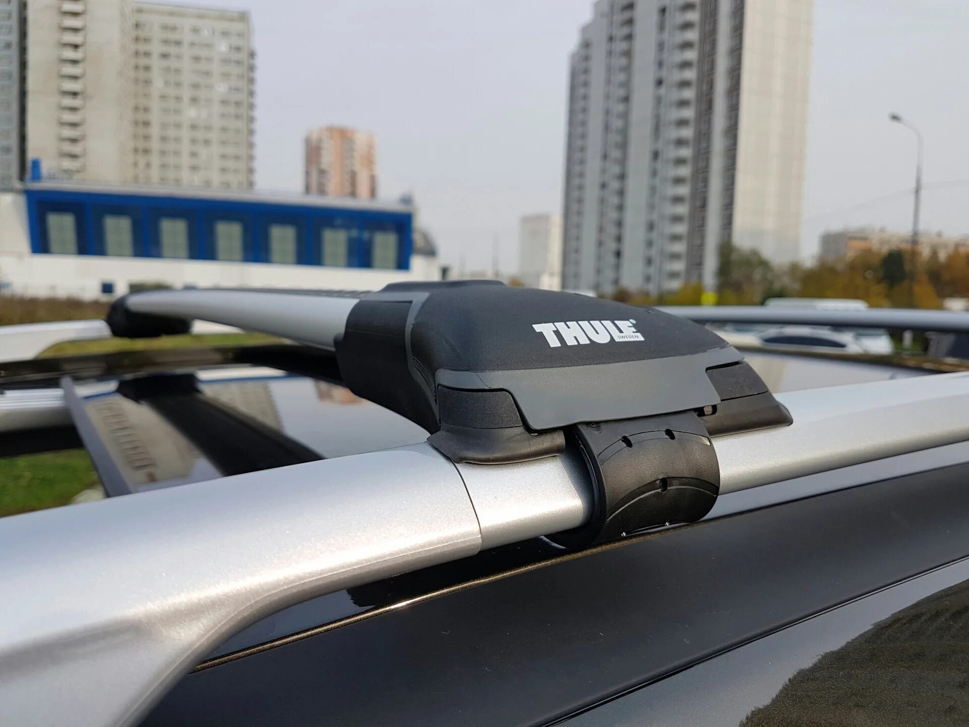 Prado 120 поперечные рейлинги Thule. Поперечины Пежо 308 SW. Поперечины Атлант для рейлингов Пежо 4007. Багажные дуги рейлинги Пежо 308. Багажник на крышу ниссан х трейл