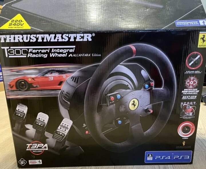 Thrustmaster t300 ferrari. Руль Thrustmaster t300 Ferrari integral Racing Wheel Alcantara Edition. Thrustmaster t300 Alcantara Edition. Thrustmaster t300 Ferrari Alcantara Edition. Thrustmaster t300 Ferrari Alcantara Edition в коробке.