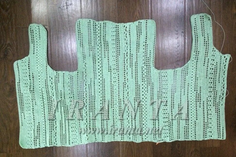 Поперечная техника крючком. Футболка крючком поперечным вязанием. Кофточка крючком поперечное вязание. Майка поперечным вязанием. Жилет поперечными рядами крючком.