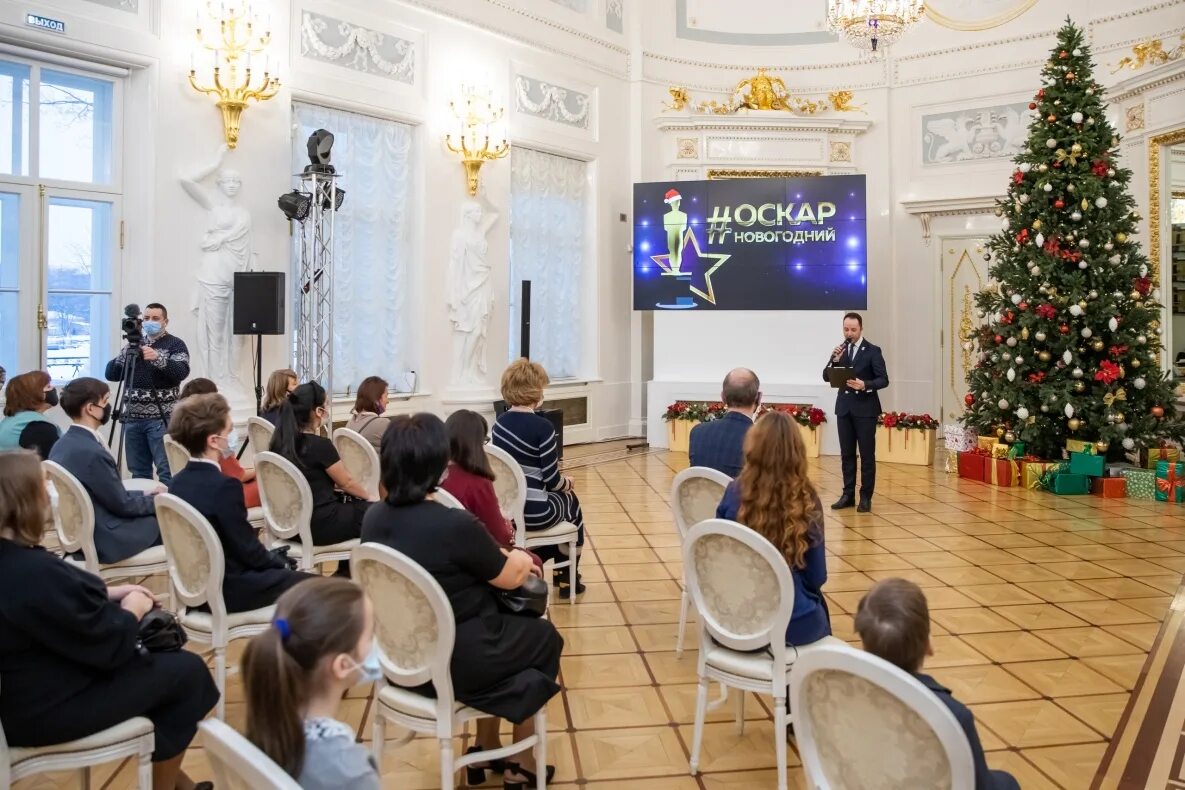 Старшеклассникам могут принять участие в проекте ГУМАНИТАРИУМ - Общественная пал