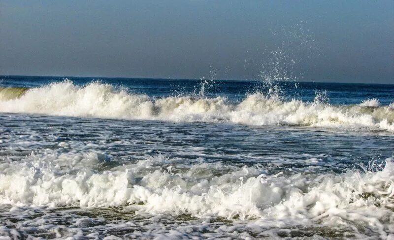 Почему закрыли море. Море б. Море стало белым. Одинцово море. Наше море.