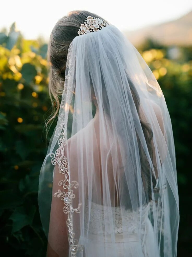 REAL WEDDING: KATE AND ADAM Drop veil, Bridal hair accessories, Bridal accessori