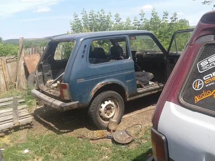Дверь нивы бу