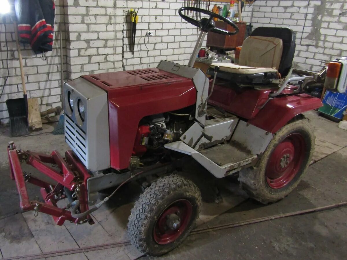 кмз-012. кмз 012 б. экскаватор на кмз 012. кмз-12 минитрактор. кмз 012 б.