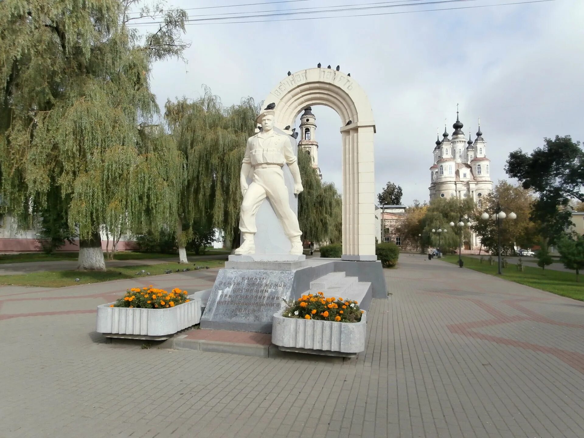 Георгиевск какой край. Георгиевск город Ставропольский край. Достопримечательности Георгиевска Ставропольского края. Георгиевск площадь города. Георгиевск аллея героев.