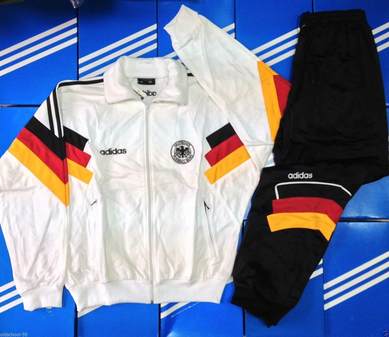 Спортивный костюм германия купить. Костюмы адидас 80 adidas. Спортивках adidas 90. Adidas "Bundestag" White мастерка. Костюм спортивный adidas "Bundestag" White.