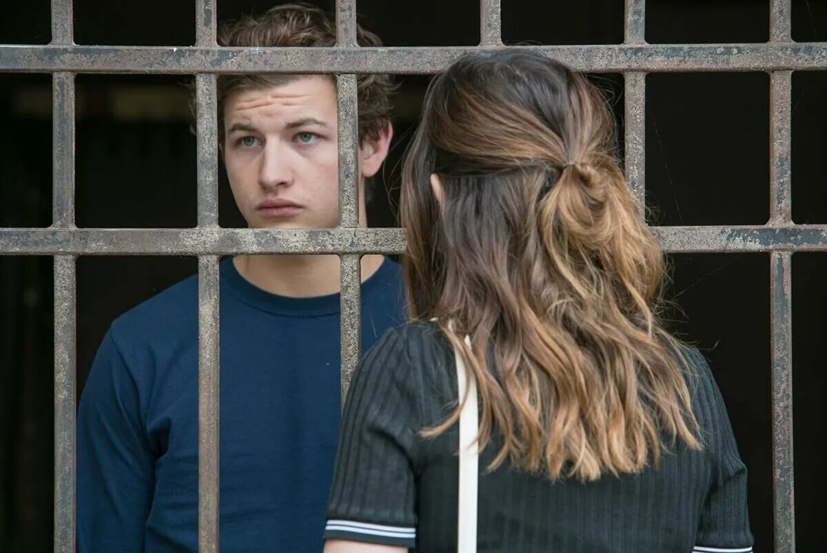 Ночной портье 2020 отзыв. Ночной портье 2020 фильм ночной портье 2020 фильм. Ночной портье / the night clerk (2020). Ночной портье фильм 2020 тай шеридан. Ночной портье фильм 2020 тай шеридан.