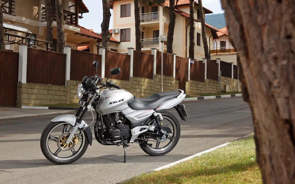 Bajaj pulsar ns200 желтый. мотоцикл bajaj pulsar 200 ns. мотоцикл десна 200 кантри. Sb 200 мотоцикл. хар 200.
