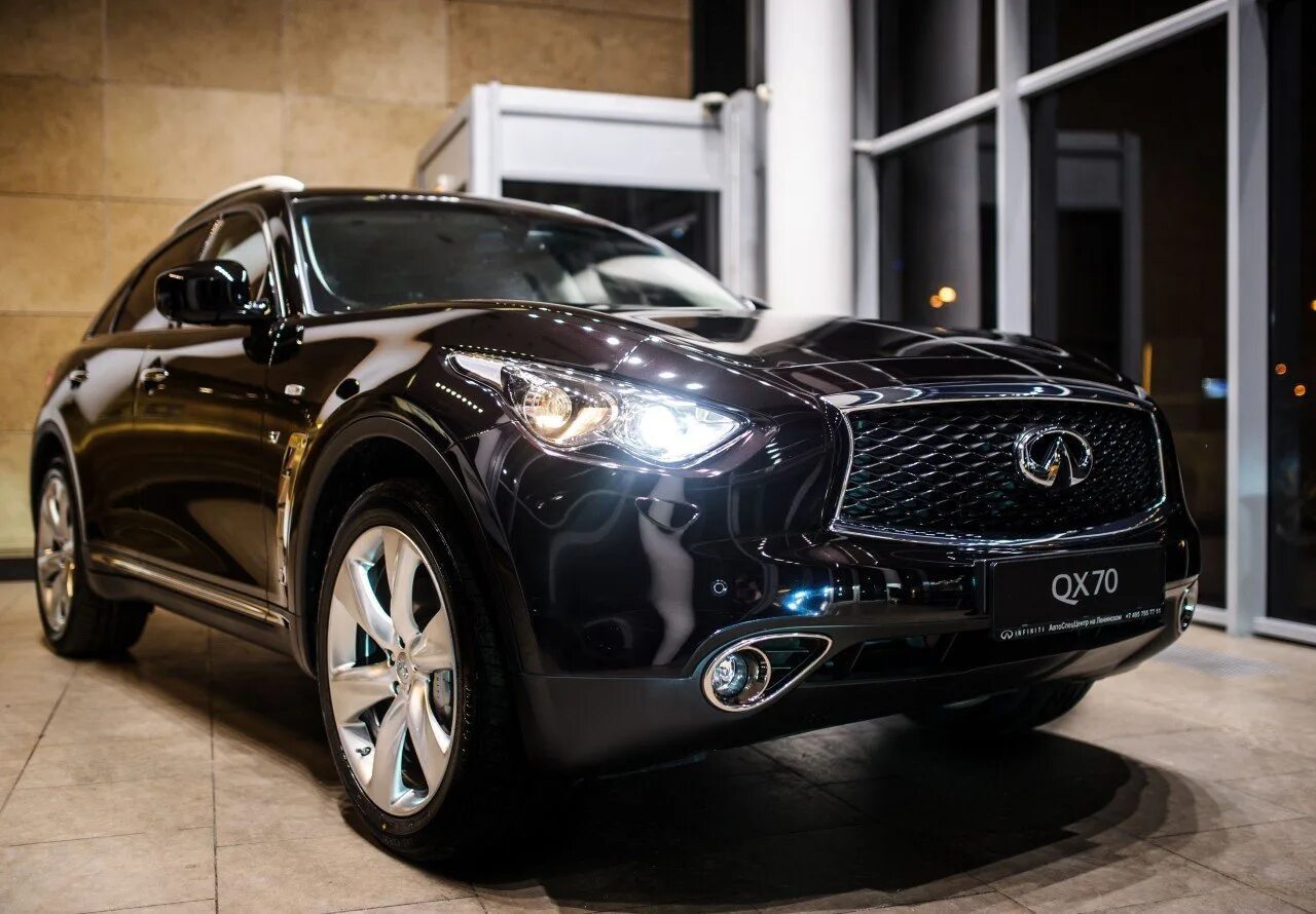 Инфинити юнислот нет. Infiniti qx70. infiniti infiniti qx70. infiniti qx70/fx. инфинити qx70.