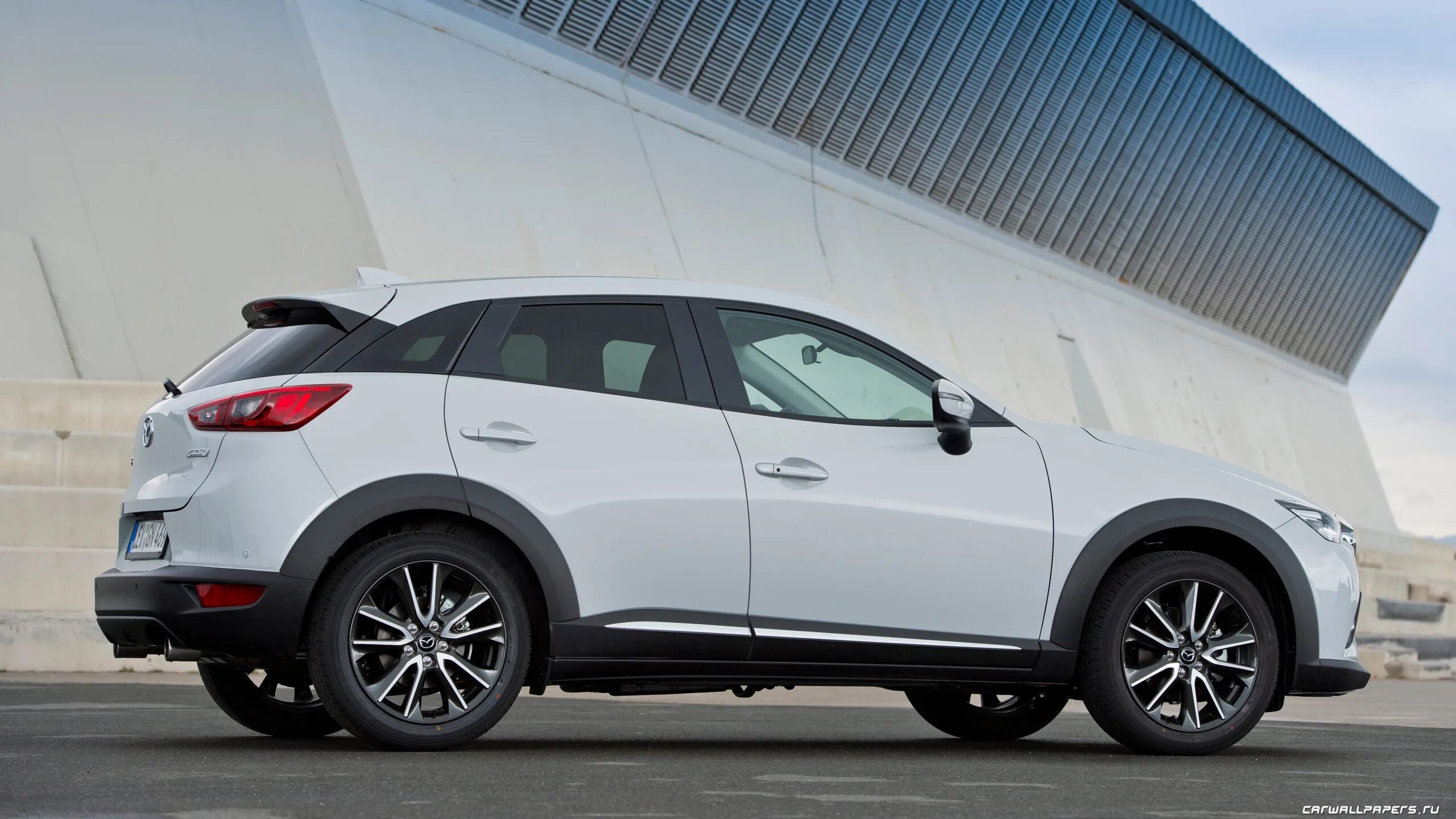 Mazda plus. Мазда сх3. Mazda CX-3 2015. Mazda CX 3 белая. Mazda cx3 2016.