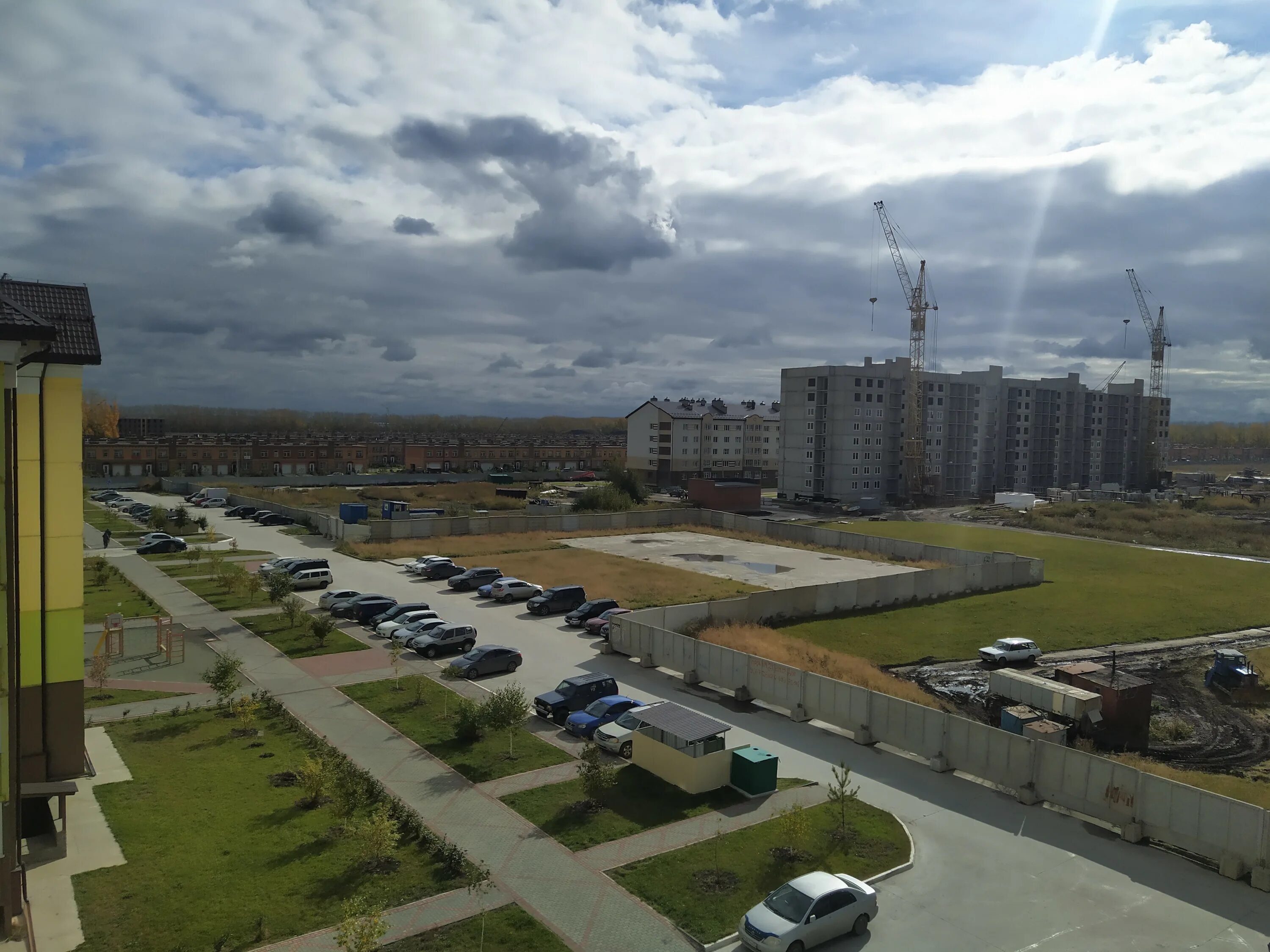 Фламинго новосибирск. Микрорайон фламинго новосибирск. жк фламинго краснообск. фламинго новосибирск венская 17. жилкомплекс фламинго новосибирск.