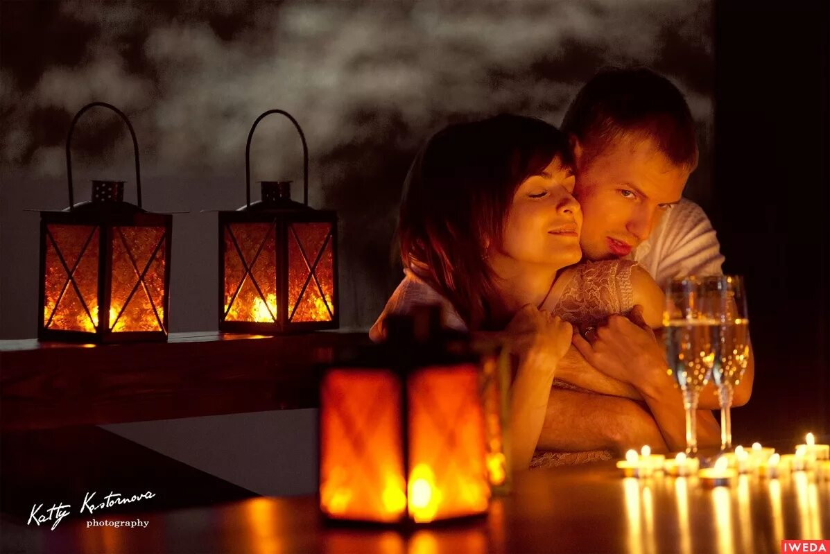 Мужчина и женщина. Прекрасный вечер с любимым. Пара на набережной ночь. Свадьба зимой ночью. Лара джин и питер.