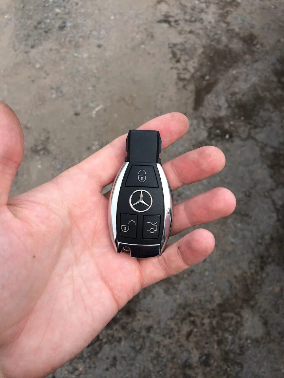 Новый обновленный XHORSE VVDI BE Key Pro V3.2 с 3 кнопками для смарт-ключей Benz