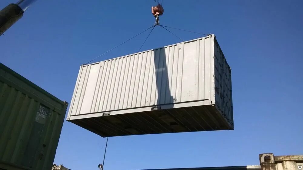Контейнер 6 метров. 6 Метровый контейнер. Контейнер грузовой 10 тонн. Машина для съема контейнера.
