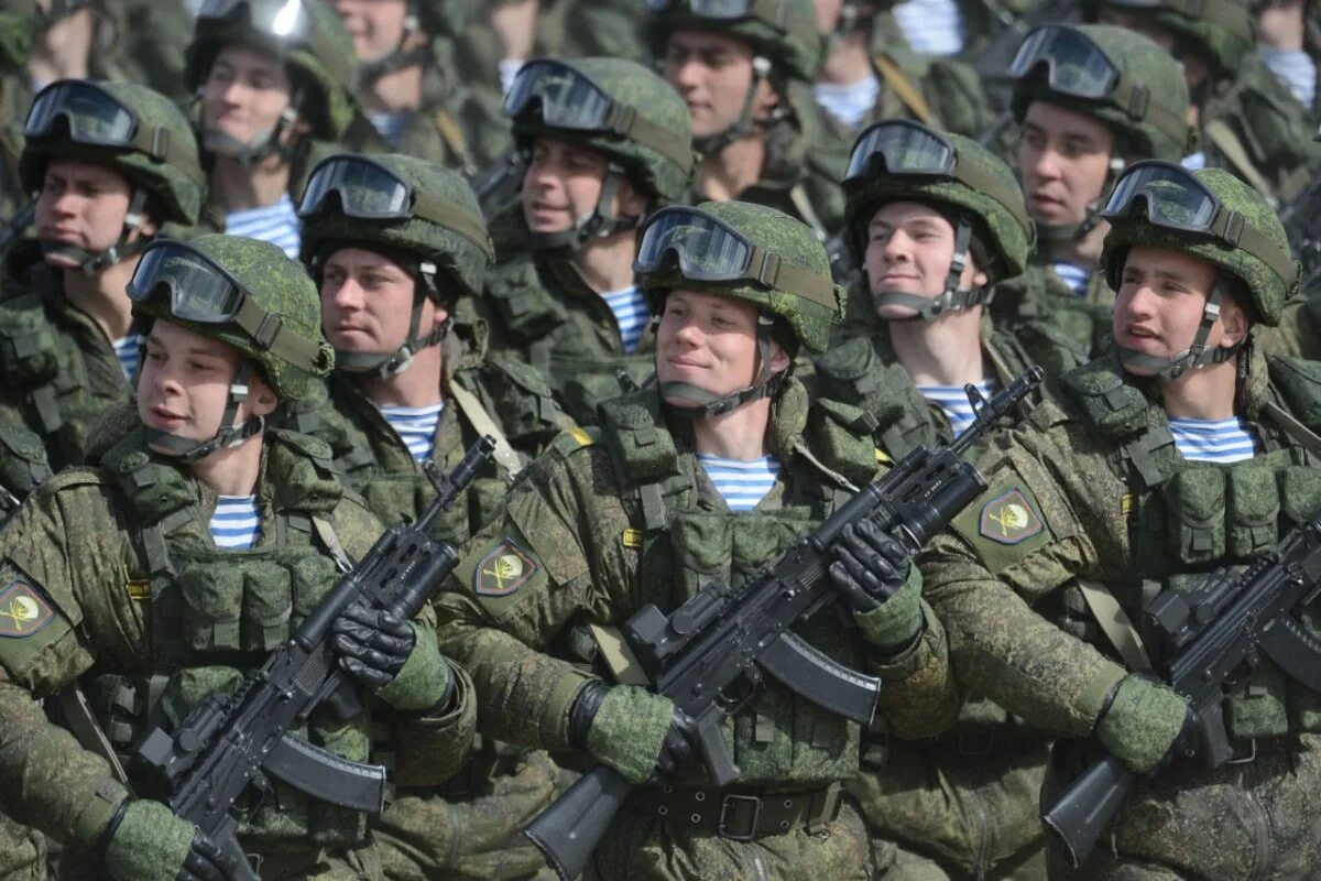 Фотографии военных. Вооруженные силы РФ Сухопутные войска. Российский солдат. Современная армия. Солдат Российской армии.