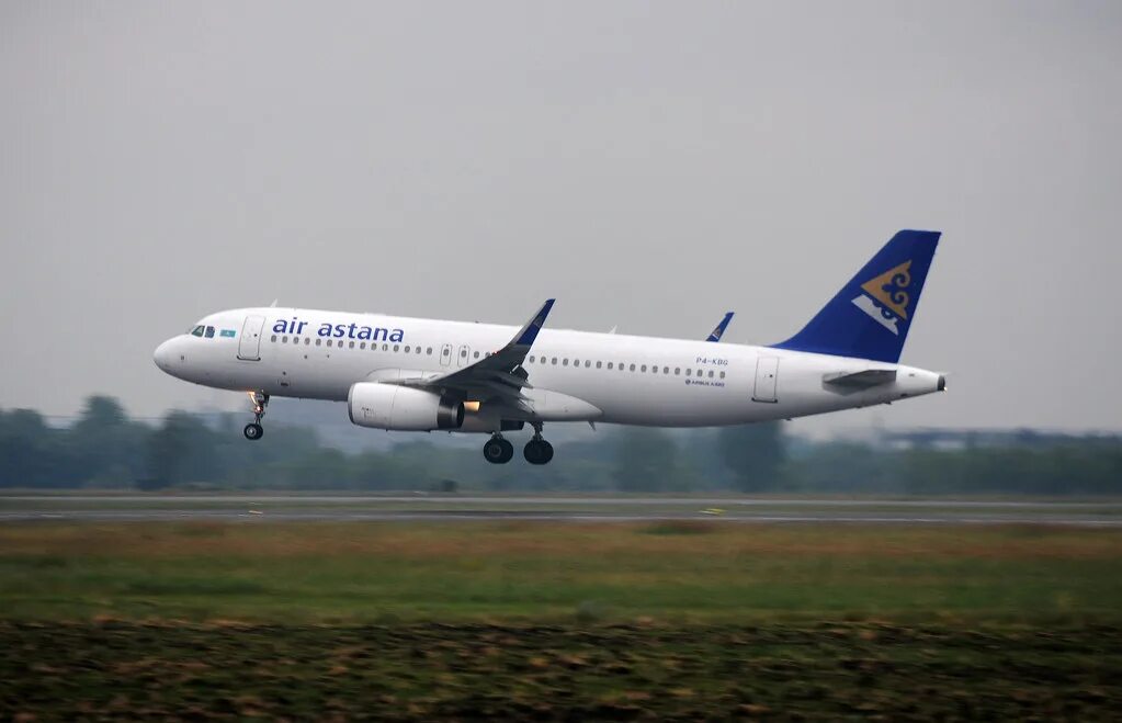 Случай в шереметьево 2004 эйр астана. A320 air astana. a332 самолет. суперджет 100 аир астана. рейс 873.