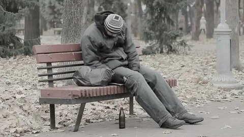 Посидит с ней