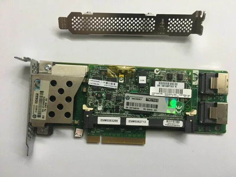 Smart array p212. Hp smart array p410 sas/sata. sas raid контроллер p410. raid hp smart array p410. hp 410 raid.