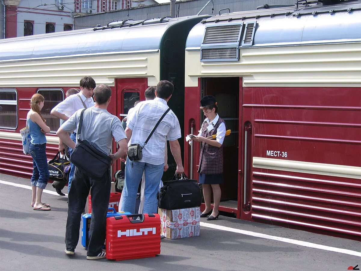 казанский вокзал фирменный поезд