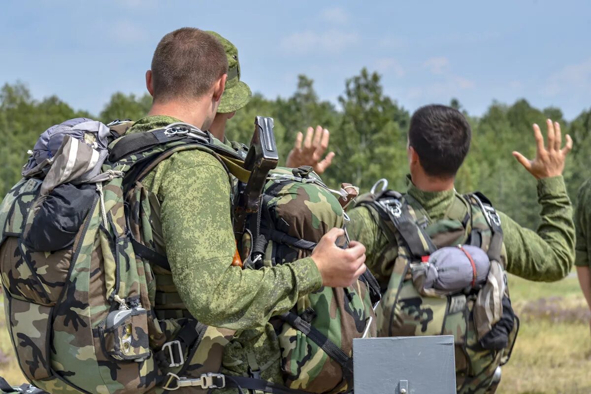 Парашютная система арбалет 2. Парашют Стайер. Экипировка десантника. Парашют специального назначения. Видео работы ссо