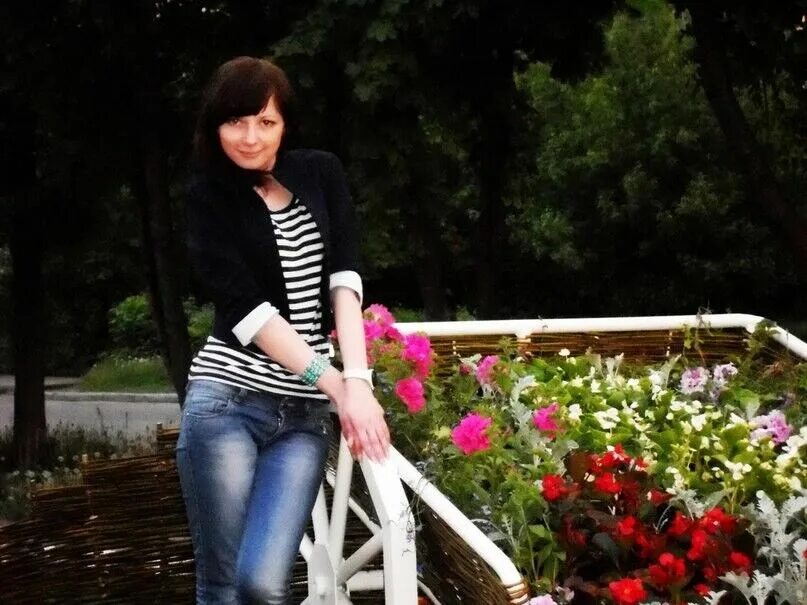 Юлия фетличева череповец. Телефоны девушек череповец. Девчонки череповец. Татьяна леонарьевна череповец. Женщины переспать череповец.