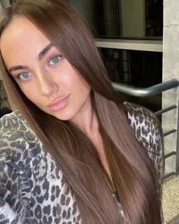 Девушка с урала блоггер