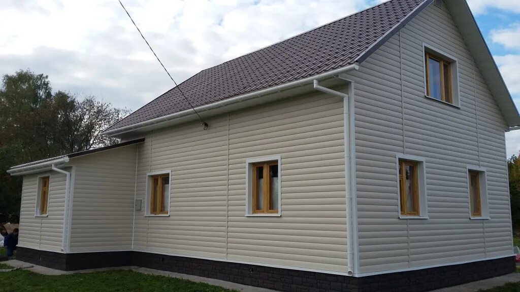 Сайдинг docke цвет сливки. Сайдинг docke blockhaus сливки. Сайдинг docke сливки. Деке блок хаус сливки. Виниловый сайдинг docke.