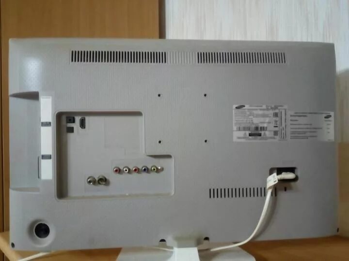 Ht 24h06b vz. Монитор hp x24ih 144 гц. Телевизор econ ex24hs002b. Телевизор econ ex-24hs003b. Телевизор экон 55 дюймов.