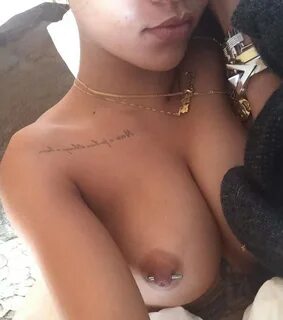 Rihanna real nude.