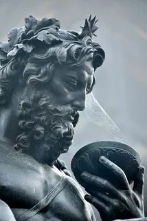 Statues art
