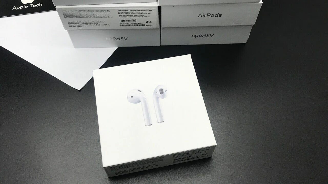 Как выглядит коробка аирподс. Apple airpods 2 коробка оригинал. аирподс 1 коробка оригинал. airpods pro 2 коробка оригинал. коробка наушники apple airpods.